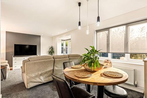 3 bedroom detached house for sale, Hutton Close, Loughborough LE12