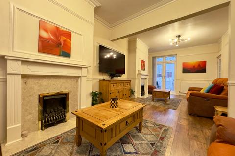 3 bedroom terraced house for sale, Royal Road, Belgrave, LE4