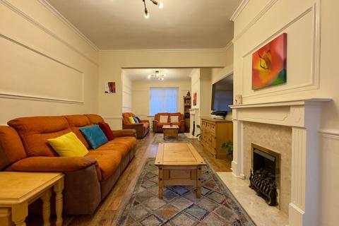 undefined, Royal Road, Belgrave, LE4