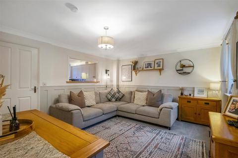 3 bedroom end of terrace house for sale, Beech Rise, Darlington