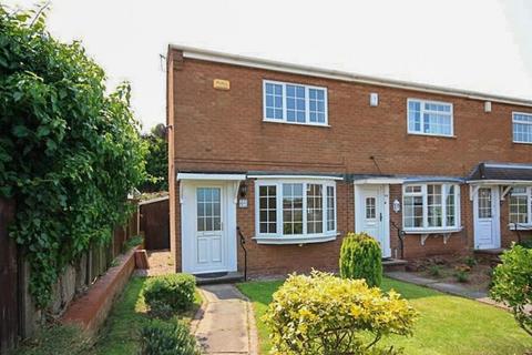 2 bedroom townhouse to rent, Cornell Drive, Nottingham NG5