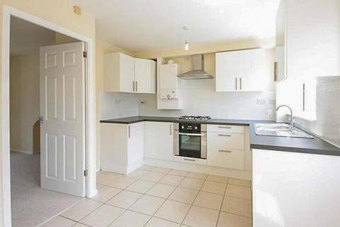 2 bedroom townhouse to rent, Cornell Drive, Nottingham NG5