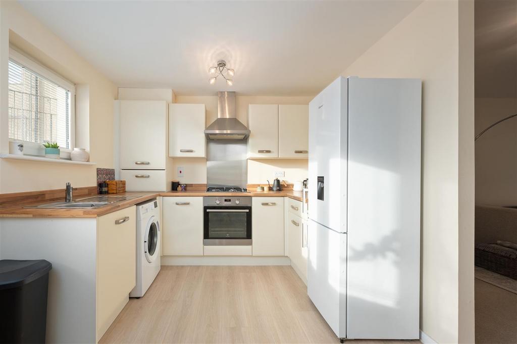 37b Mac Gregor Road020.JPG