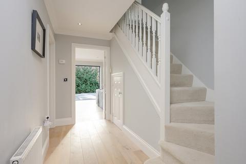 4 bedroom detached house for sale, Furnival Close, Virginia Water, GU25