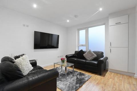 1 bedroom apartment for sale, Melling Drive, Enfield, EN1