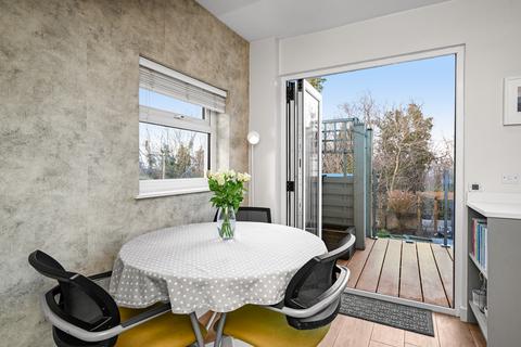 undefined, 27 Caiystane Gardens, Edinburgh, EH10 6TB