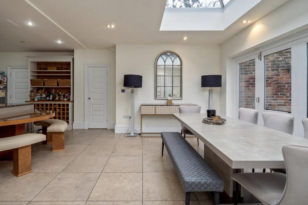 Dining Kitchen
