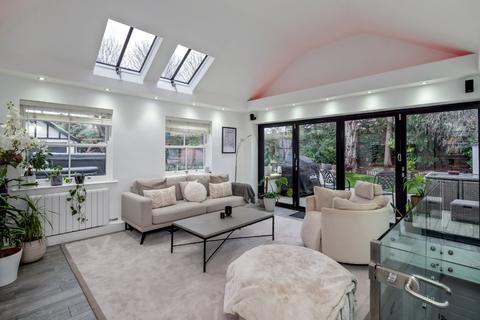 5 bedroom detached house for sale, Priory Road, Bowdon, WA14