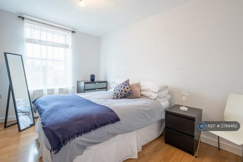 undefined, Arcadia Court, London, E1