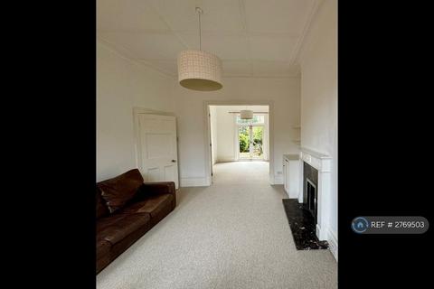 2 bedroom flat to rent, Lanercost Road, London, SW2