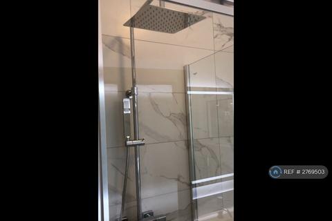 2 bedroom flat to rent, Lanercost Road, London, SW2
