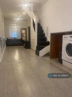 undefined, Gants Hill, Ilford, IG1