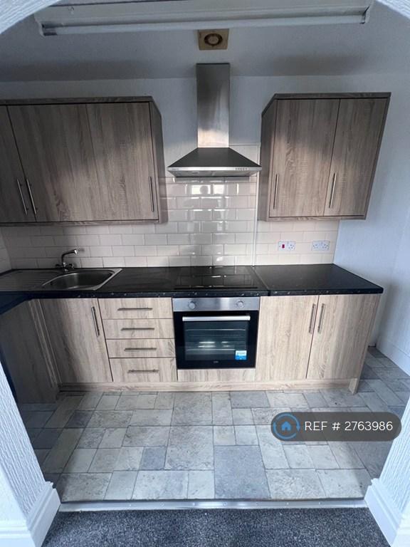 Living Room/Kitchen