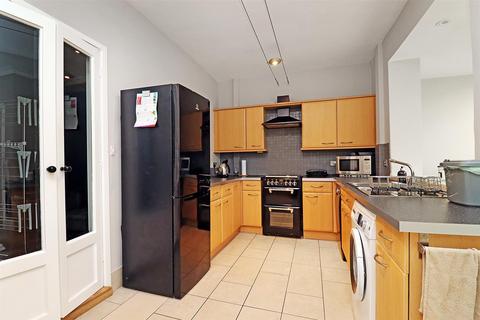 2 bedroom terraced house for sale, Grove Lane, Timperley