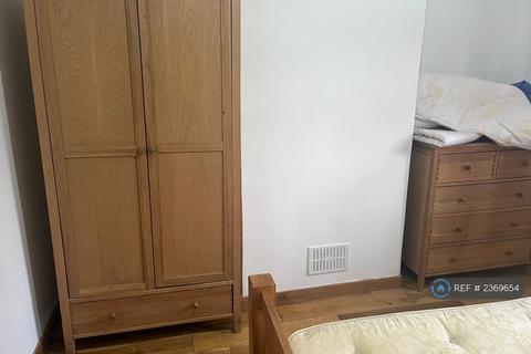 undefined, Hoylake Road, London, W3
