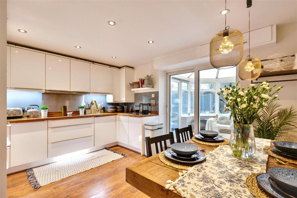 Kitchen Diner