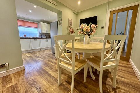 undefined, Lon Gardener, Valley, Anglesey, LL65