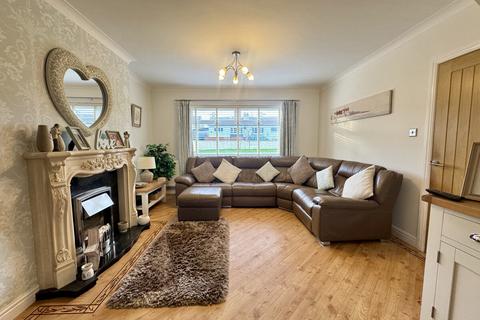 undefined, Lon Gardener, Valley, Anglesey, LL65