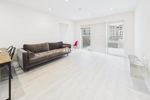 2 bedroom apartment to rent, Bittacy Hill, London