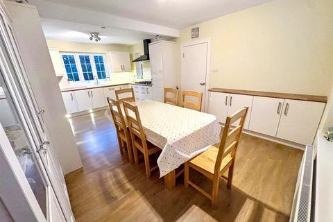 undefined, The Ridgeway, Tonbridge
