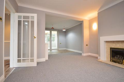 undefined, Hainault Road, Romford, RM5 3AR