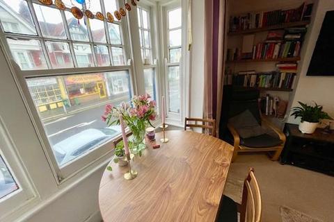 1 bedroom flat for sale, Station Road, Portslade BN41