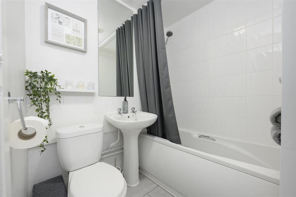 34a Millhill Street013.jpg