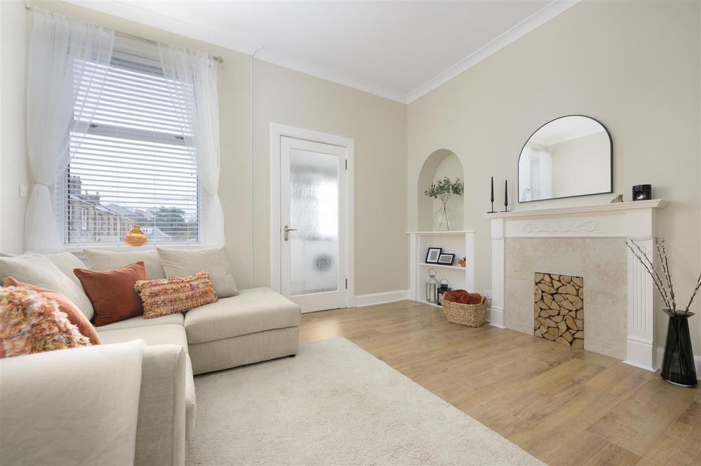 34a Millhill Street006.jpg