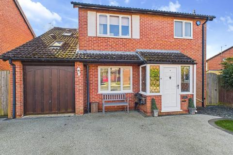 undefined, Pipers Grove, Highnam, Gloucester
