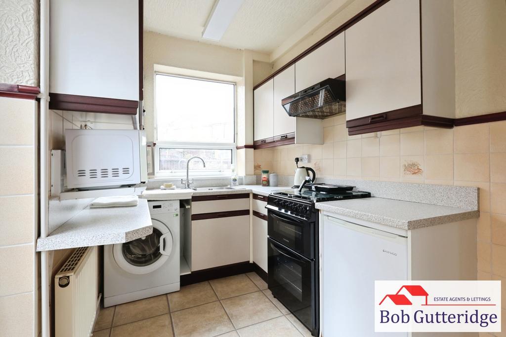 Fitted kitchen