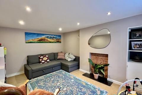 3 bedroom terraced house for sale, 23 Millburn Street, Kirkcudbright