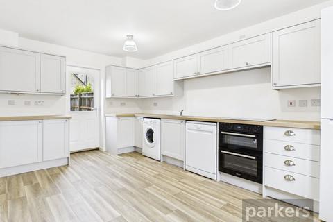 3 bedroom terraced house to rent, Cedar Drive, Witney, Oxfordshire, OX28