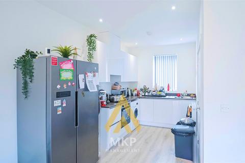 undefined, Bird Close, Birmingham B12