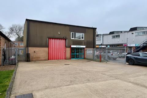 Warehouse to rent, 1 Kingsfield Clos Northampton NN5 7QS