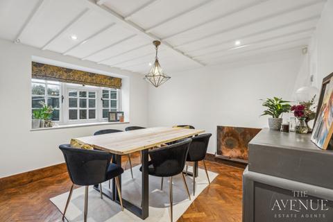 undefined, Martins Lane, Dorchester-on-thames, Oxfordshire, OX10