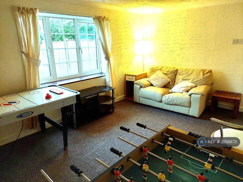 Games Building