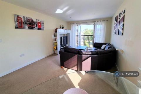 2 bedroom flat to rent, Centrifuge Way, Farnborough, GU14