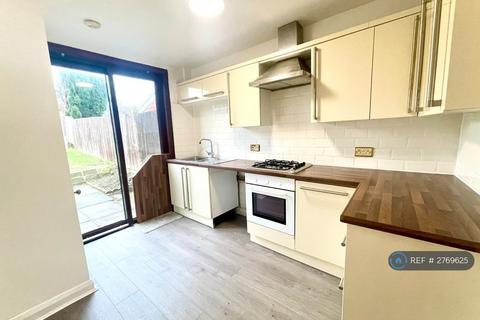 2 bedroom terraced house to rent, Lilac Avenue, Coventry, CV6