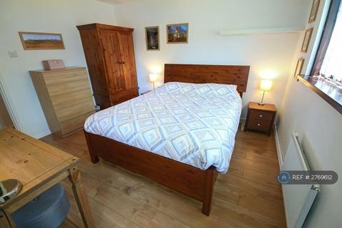 1 bedroom flat to rent, Sturmer Way, London, N7