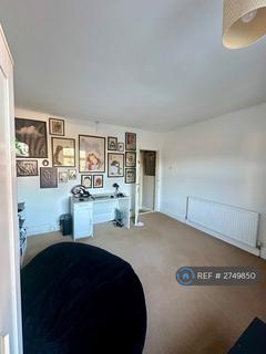 3 bedroom end of terrace house to rent, Halls Road, Stapleford, Nottingham, NG9