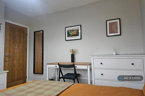 undefined, Chestnut Avenue, Exeter, EX2