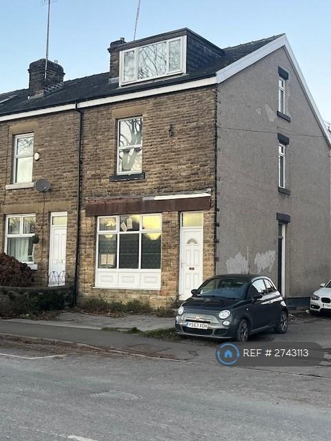 House Front/Side With Parking