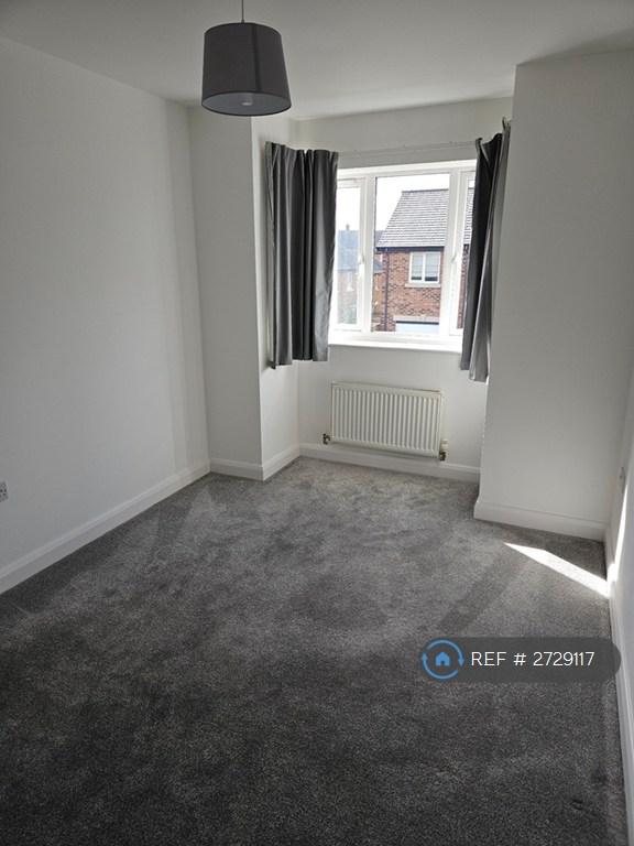 Bedroom 2 - Front Double