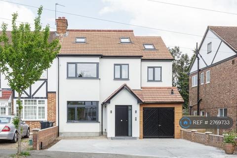 undefined, Isleworth, Isleworth, TW7