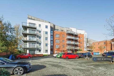 2 bedroom flat to rent, Montmano Drive, Manchester, M20