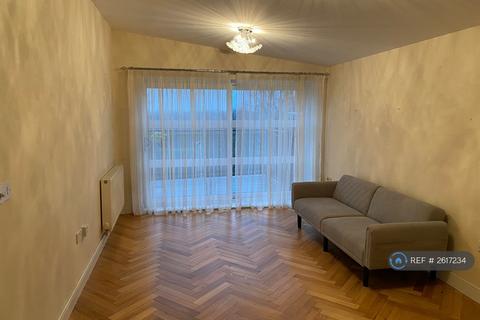2 bedroom flat to rent, Montmano Drive, Manchester, M20