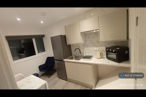 undefined, Swedenborg Gardens, London, E1