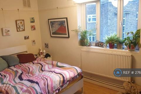 4 bedroom flat to rent, Sir Alexander Road, London, W3