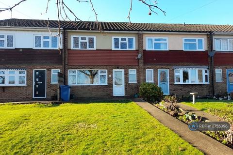 4 bedroom terraced house to rent, East Tilbury Road, Linford, Stanford-Le-Hope, SS17