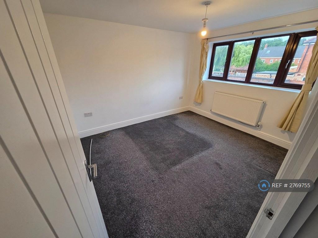 Double Bedroom